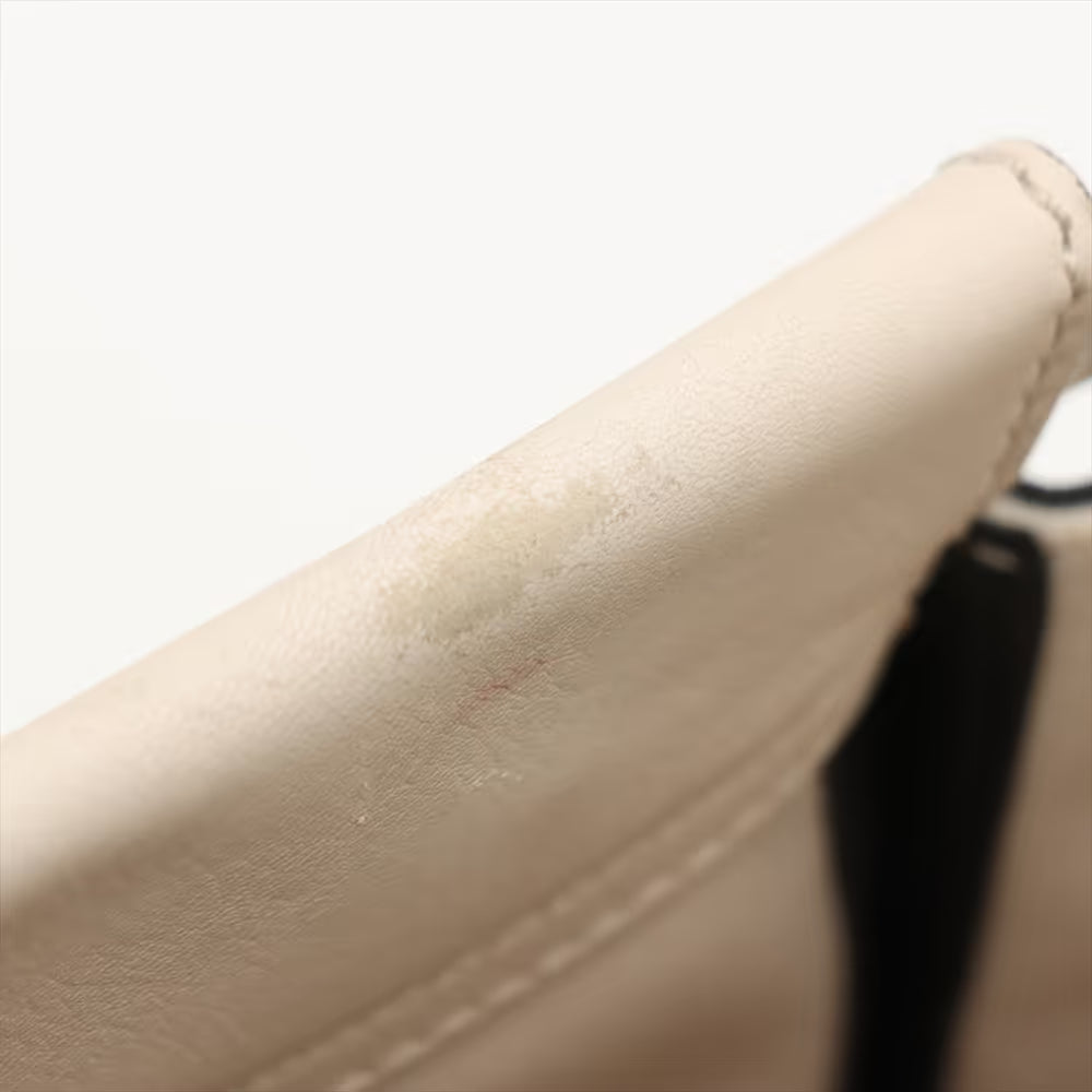 Fendi Peekaboo Regular Leather Two-Way Handbag White