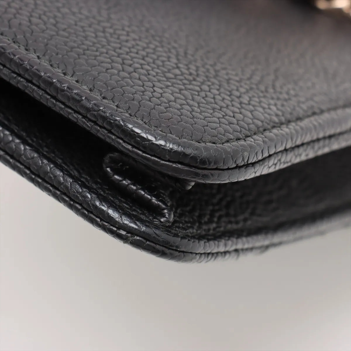 Chanel CC Logo Caviar Skin Chain Wallet Bag Black
