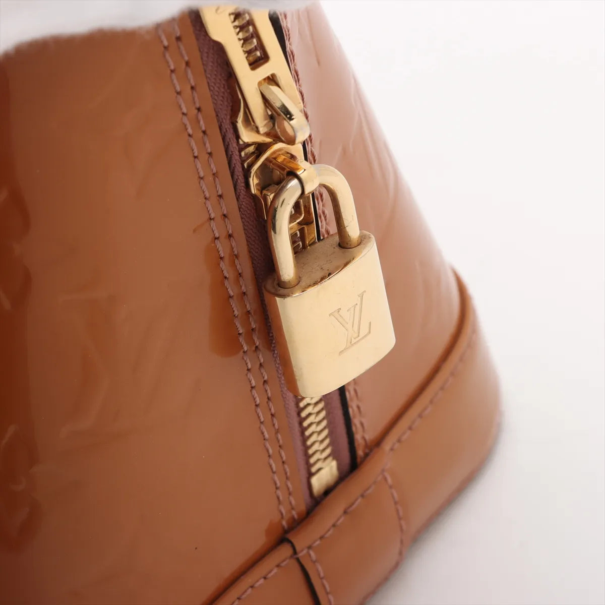 Louis Vuitton Monogram Vernis Alma PM
