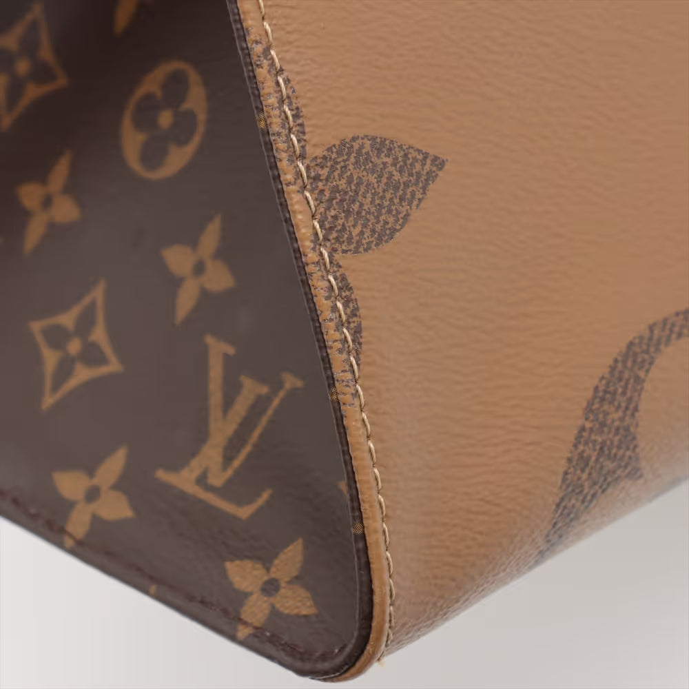 Louis Vuitton Giant Monogram Reverse On The Go GM