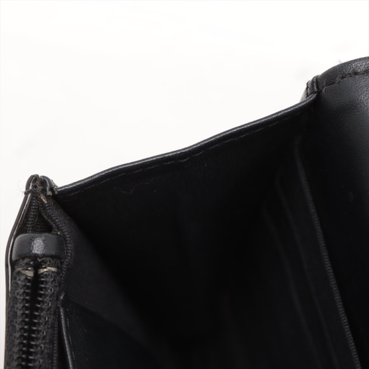 Chanel CC Logo Matelasse Patent Leather Chain Wallet Black * PREORDER *