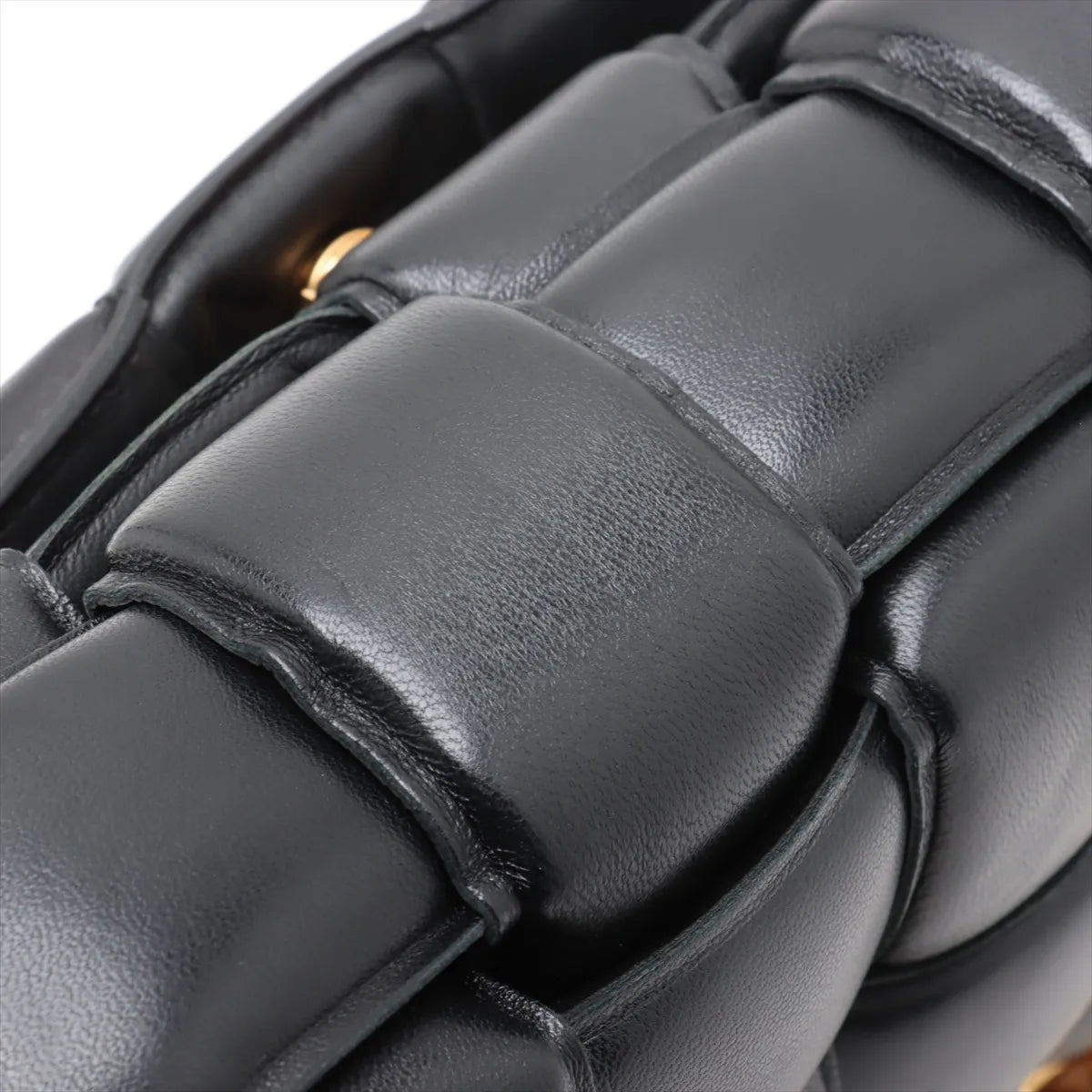 Bottega Veneta Maxi Intrecciato Padded Cassette Leather Chain Shoulder Bag Black