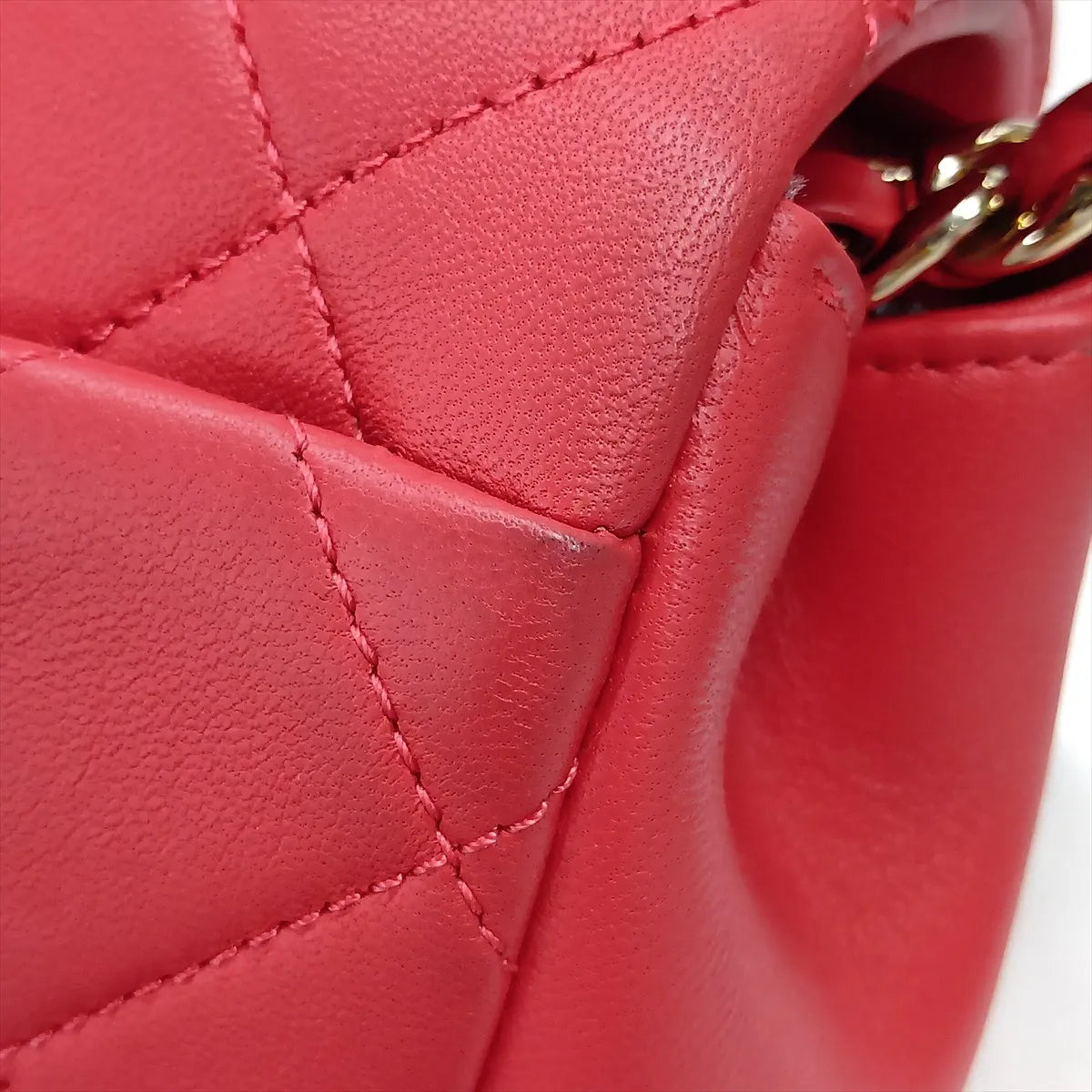 Chanel CC Logo Matelasse Lambskin Chain Shoulder Bag Red