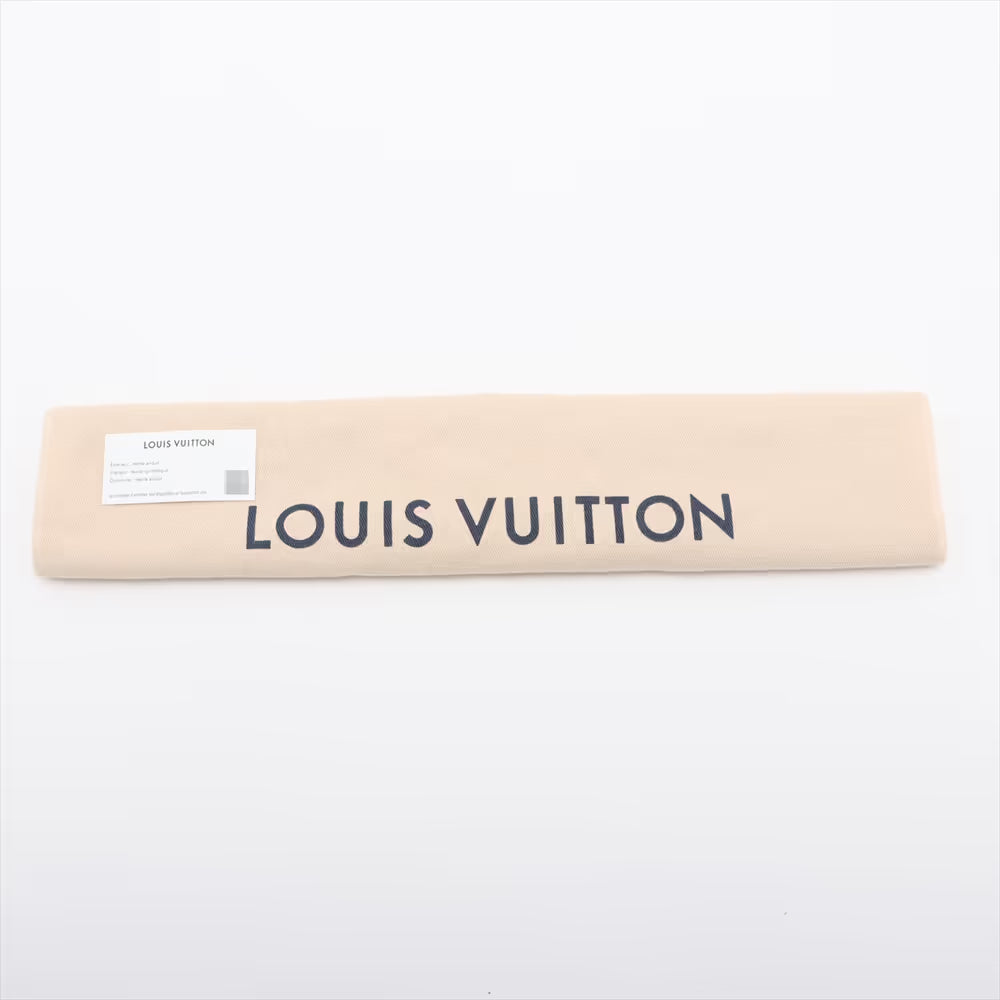 Louis Vuitton Monogram Giant Reverse On the Go PM