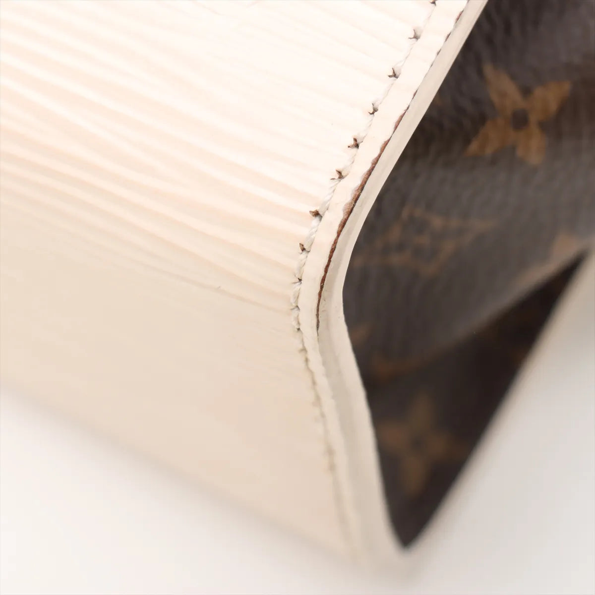Louis Vuitton Epi Varennes East West White
