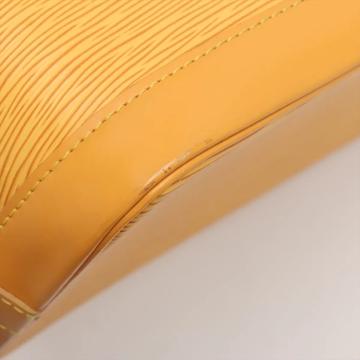 Louis Vuitton Epi Alma Mimosa