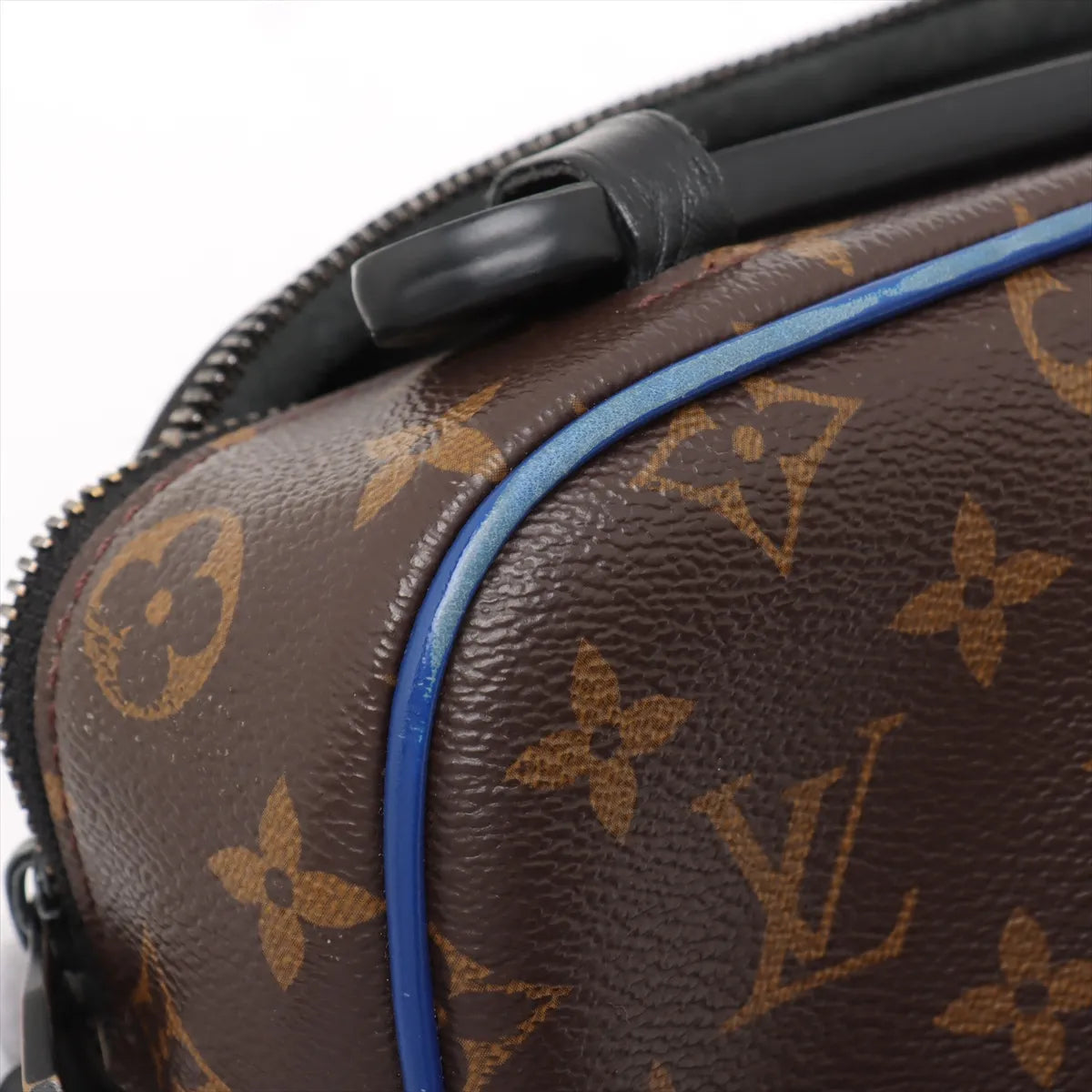 Louis Vuitton Monogram S-Lock Messenger Bag