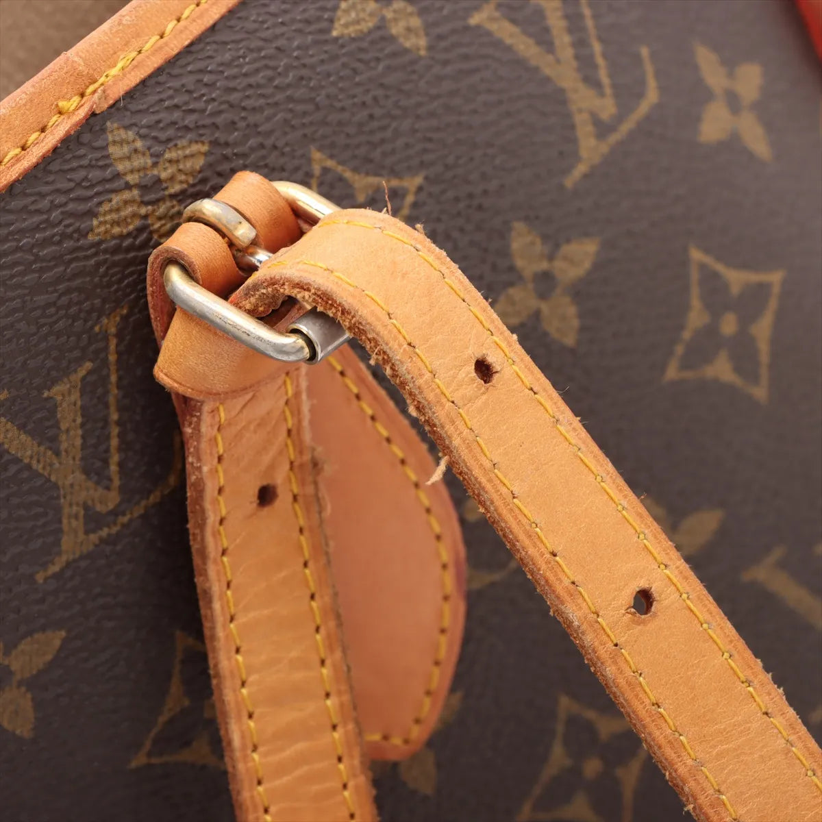 Louis Vuitton Monogram Bucket PM Tote Bag