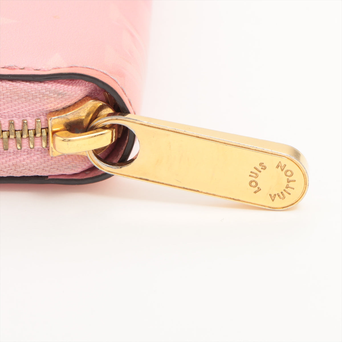 Louis Vuitton Monogram Vernis Zippy Wallet Pink