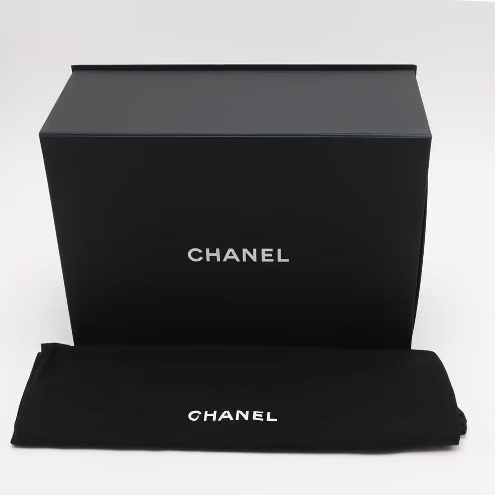 Chanel CC Logo Matelasse Caviar Skin Chain Tote Bag White