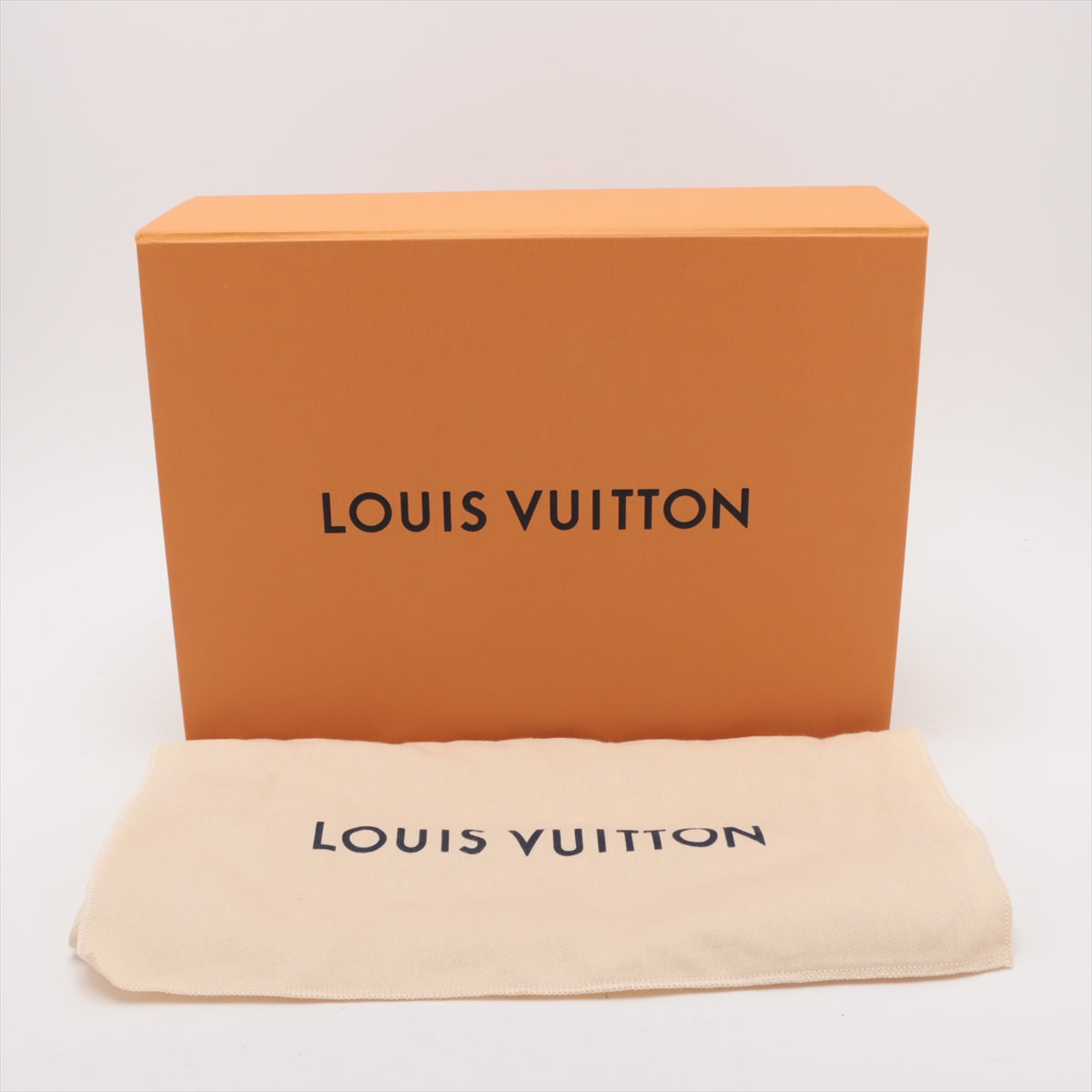 Louis Vuitton Aerogram Fastline Messenger Bag * PREORDER *