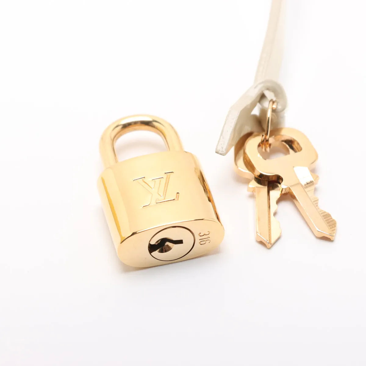 Louis Vuitton Vernis Alma PM Yellow