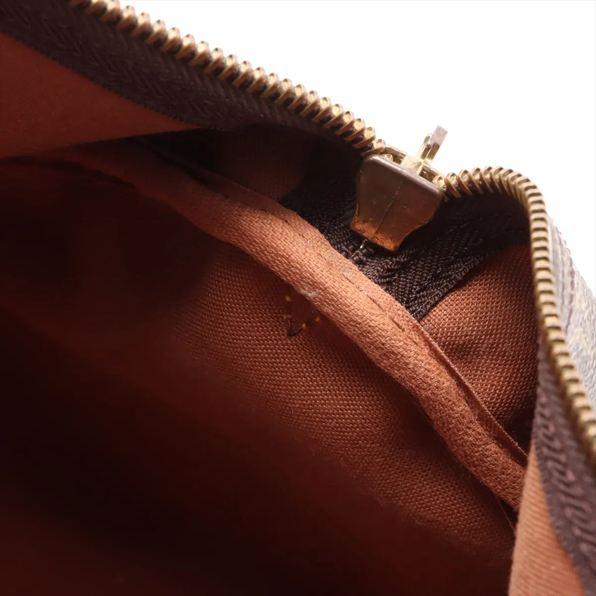 Louis Vuitton Monogram Keepall 50