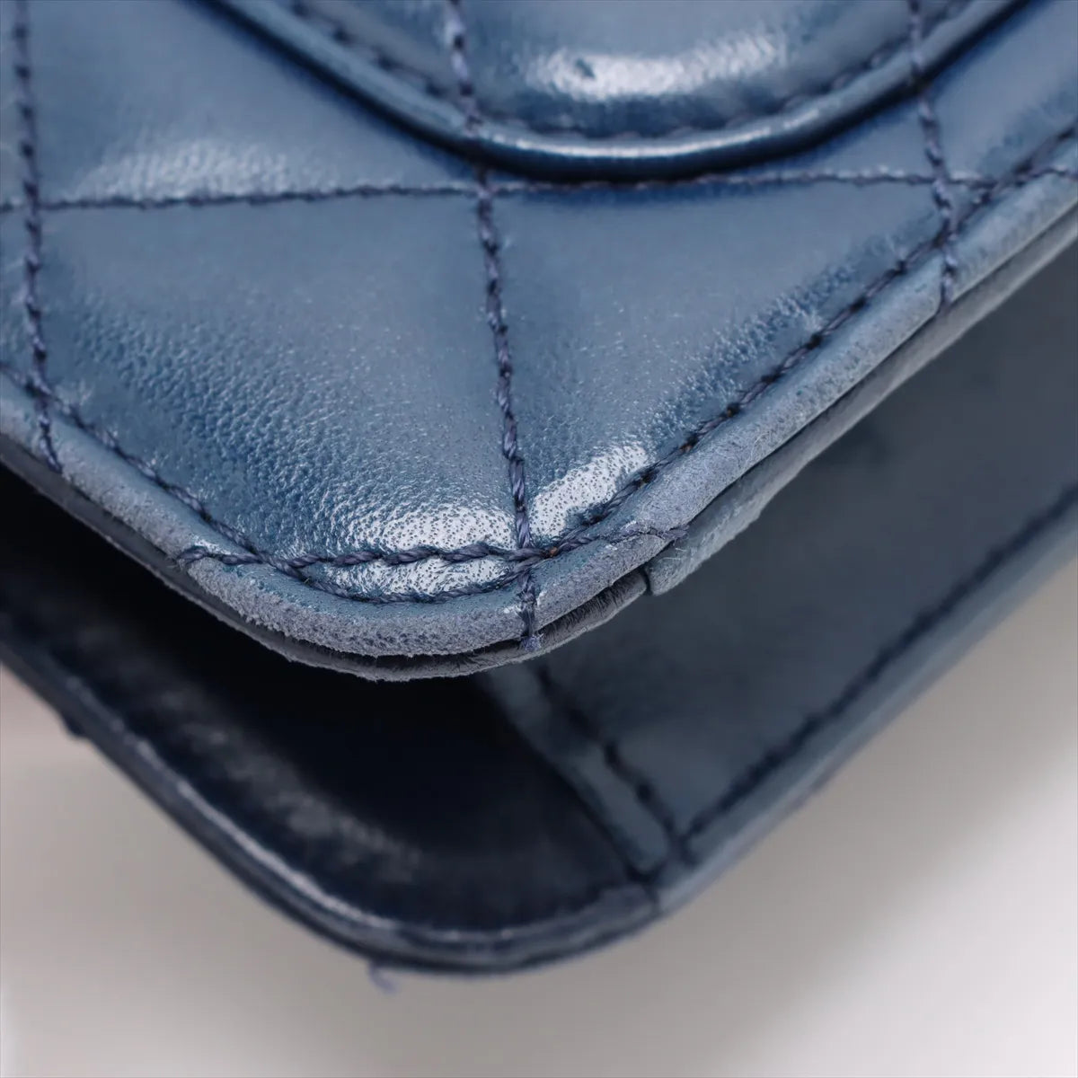 Chanel CC Logo Matelasse Lambskin Chain Shoulder Bag Navy Blue