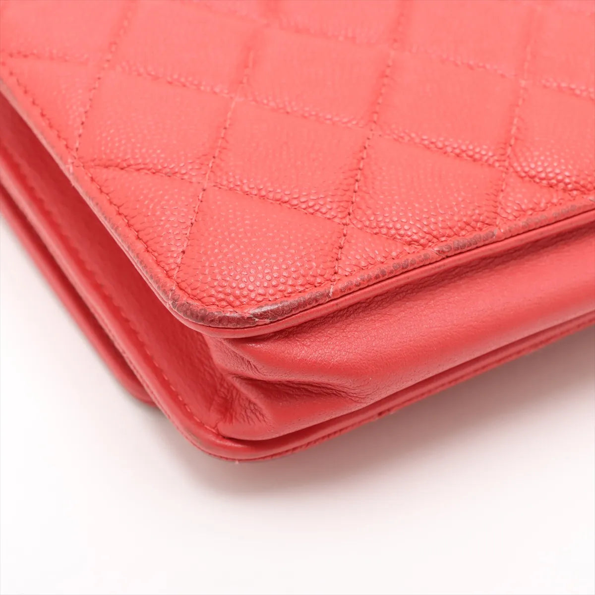 Chanel CC Logo Filigree Caviar Skin Chain Wallet Bag Red