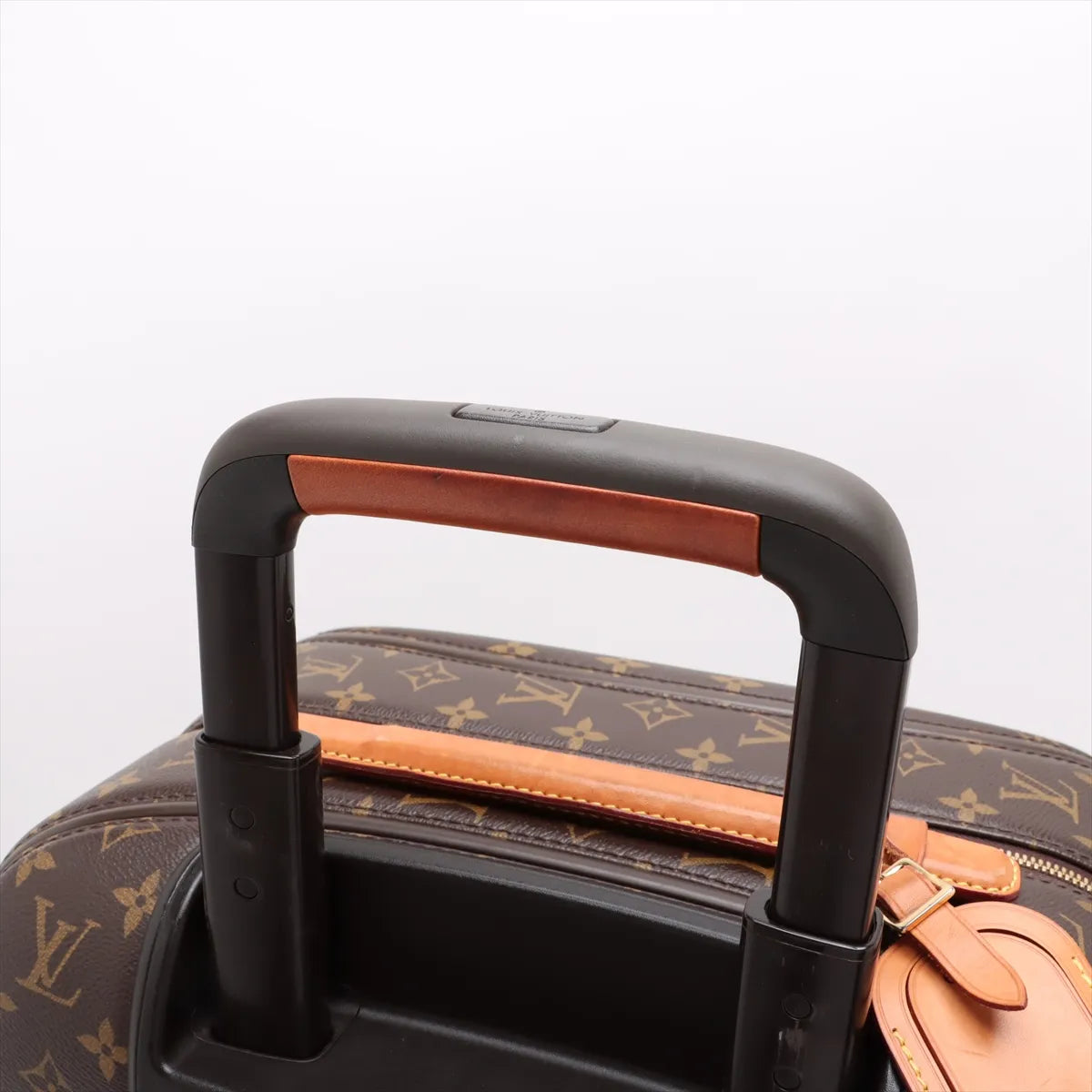 Louis Vuitton Monogram Zephyr 55