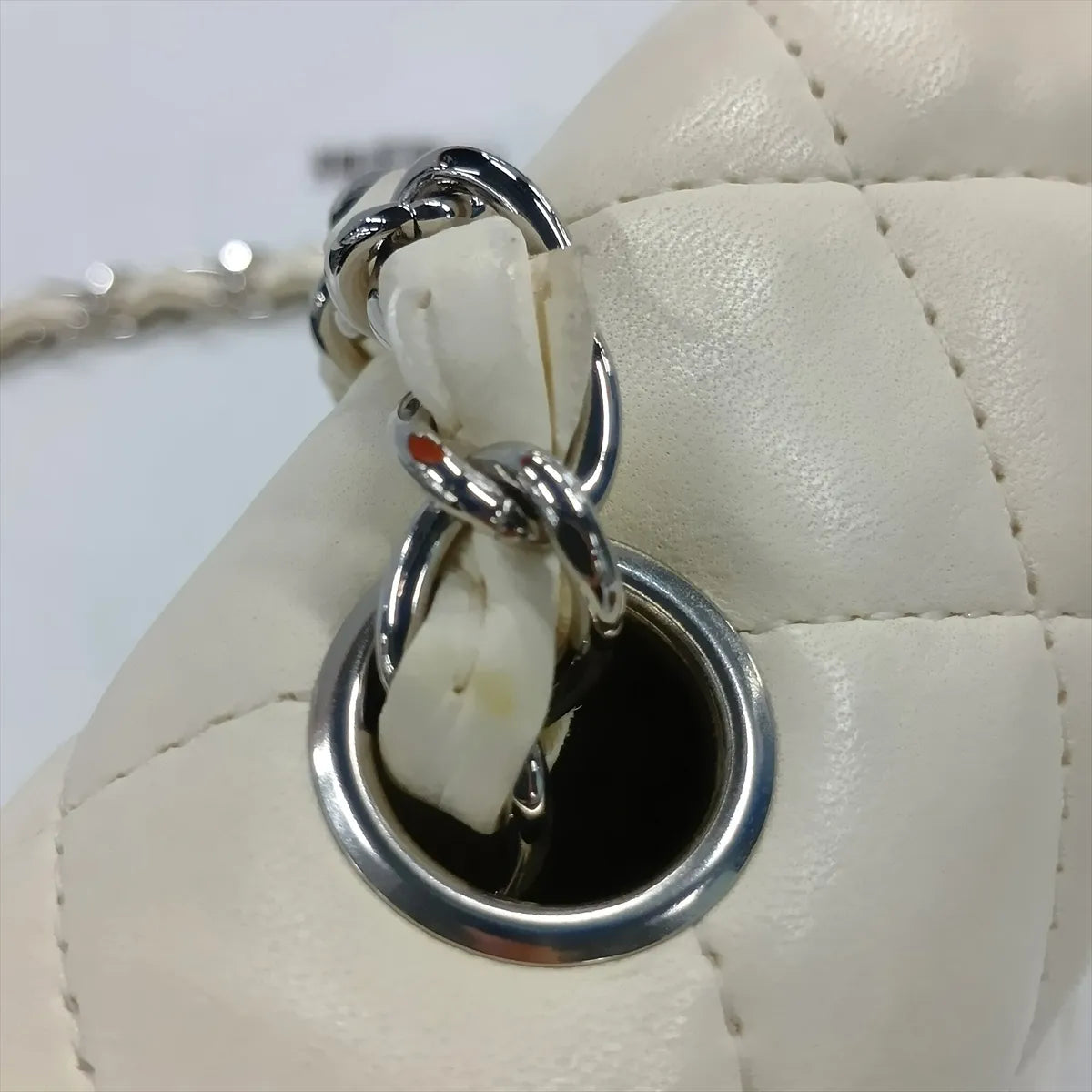 Chanel Matelasse Lambskin Single Flap Single Chain Bag White
