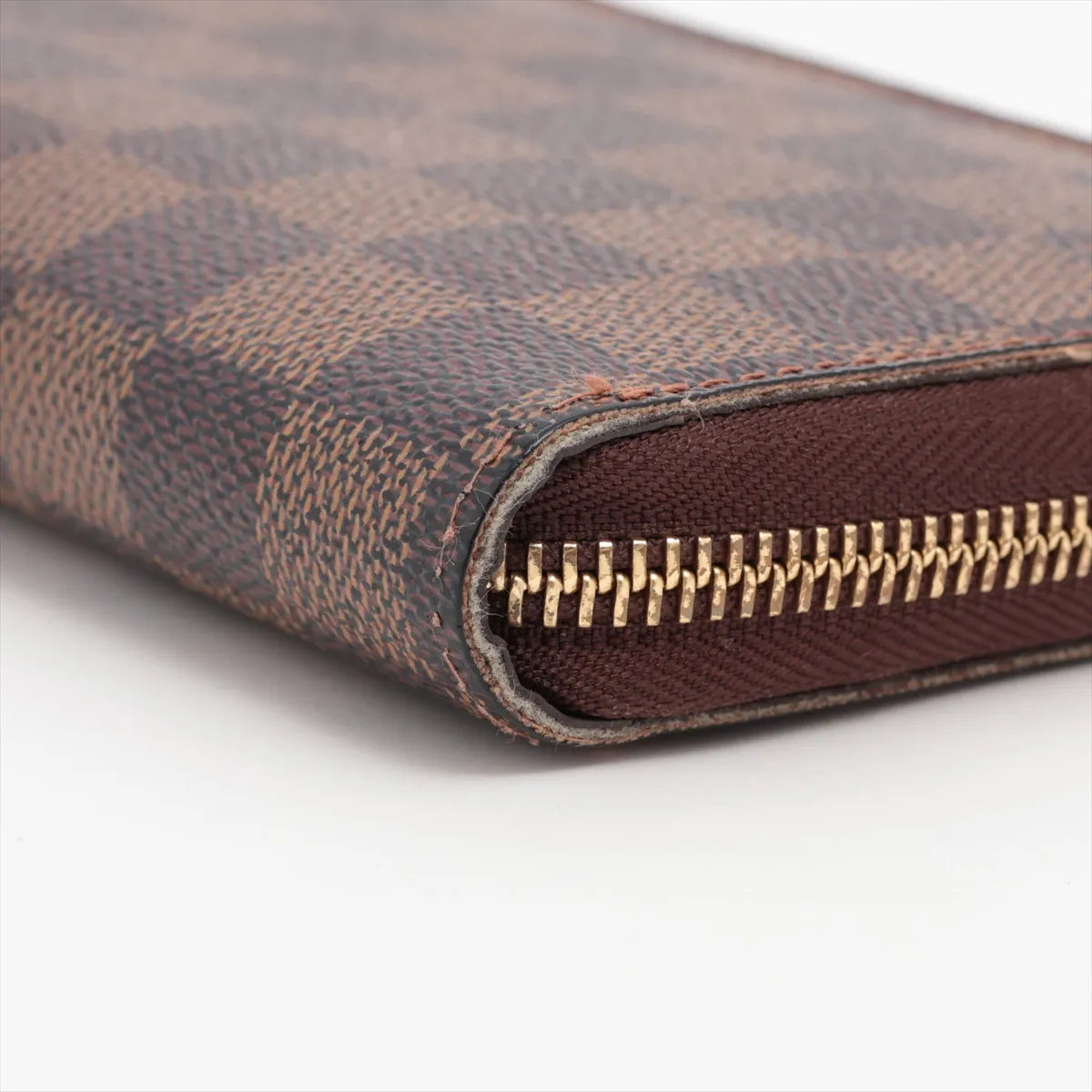 Louis Vuitton Damier Ebene Zippy Wallet