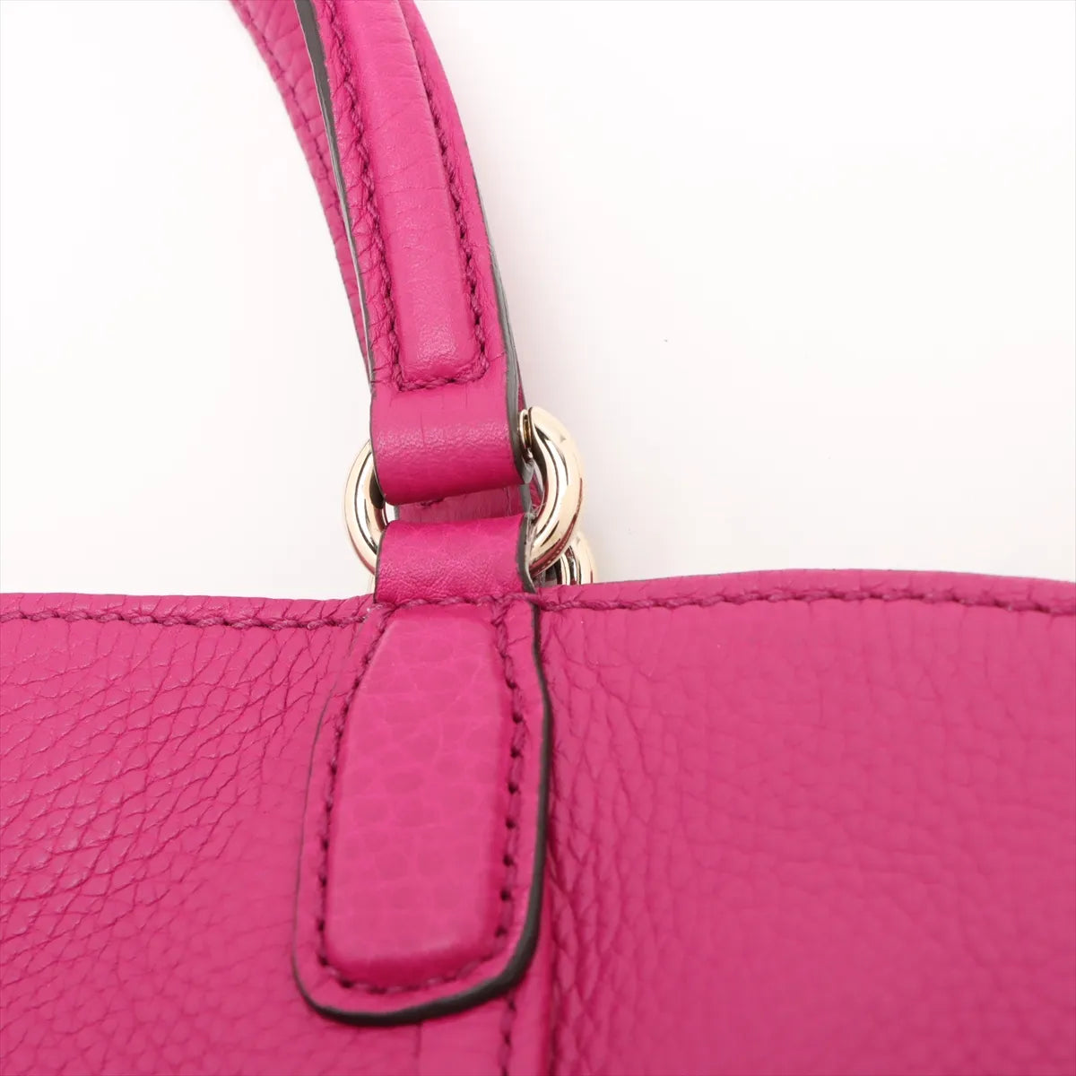 Gucci Soho Leather Two-Way Handbag Pink