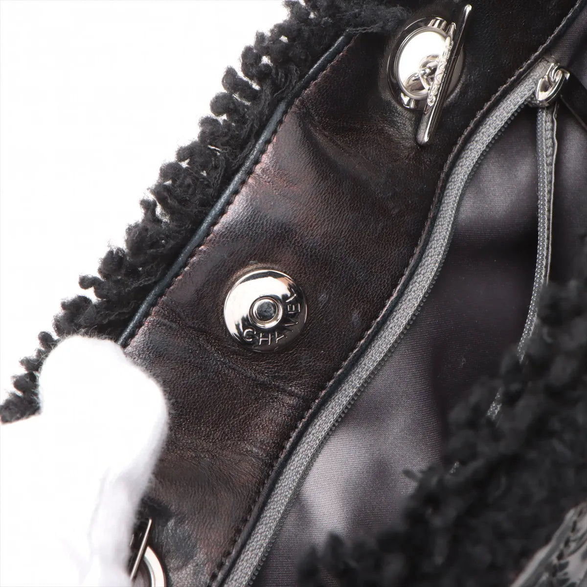 Chanel Matelasse Vinyl x Boa Chain Tote Bag Black