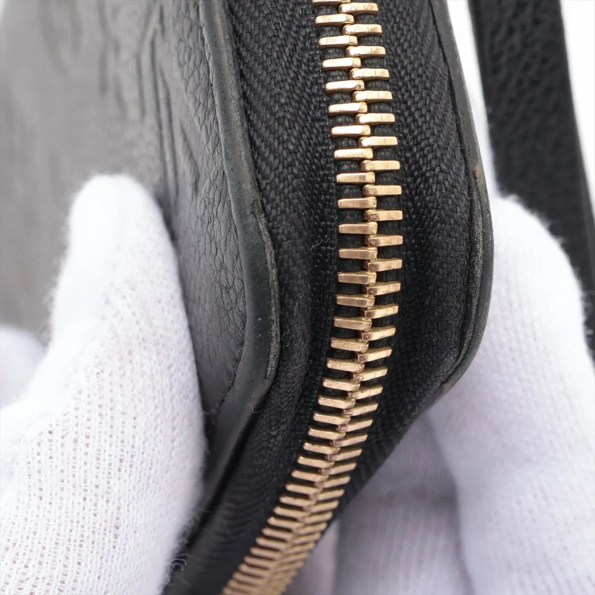 Louis Vuitton Monogram Empreinte Zippy Wallet Black