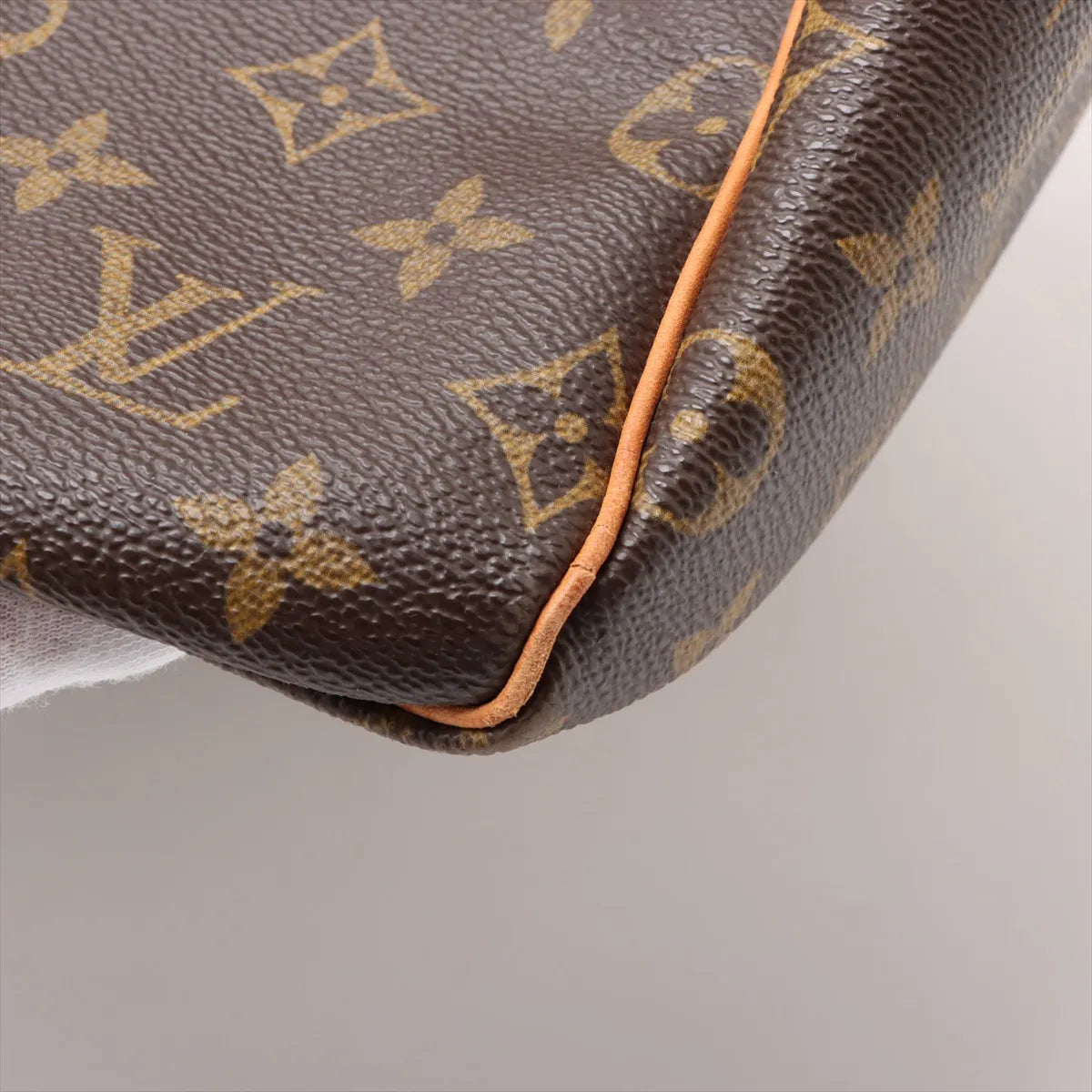 Louis Vuitton Monogram Keepall 55