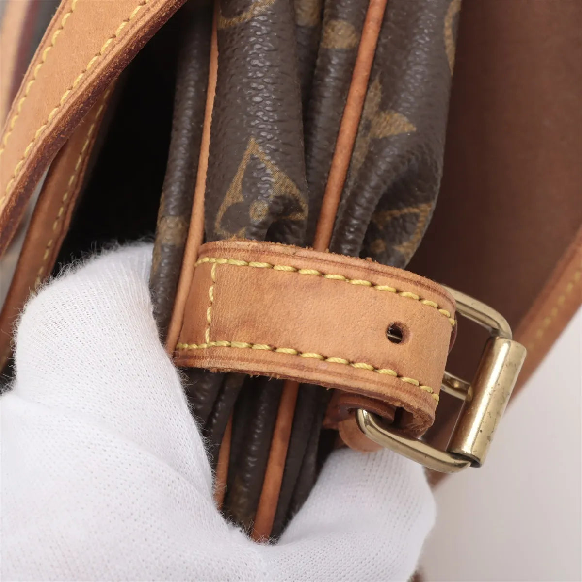 Louis Vuitton Monogram Saumur 30