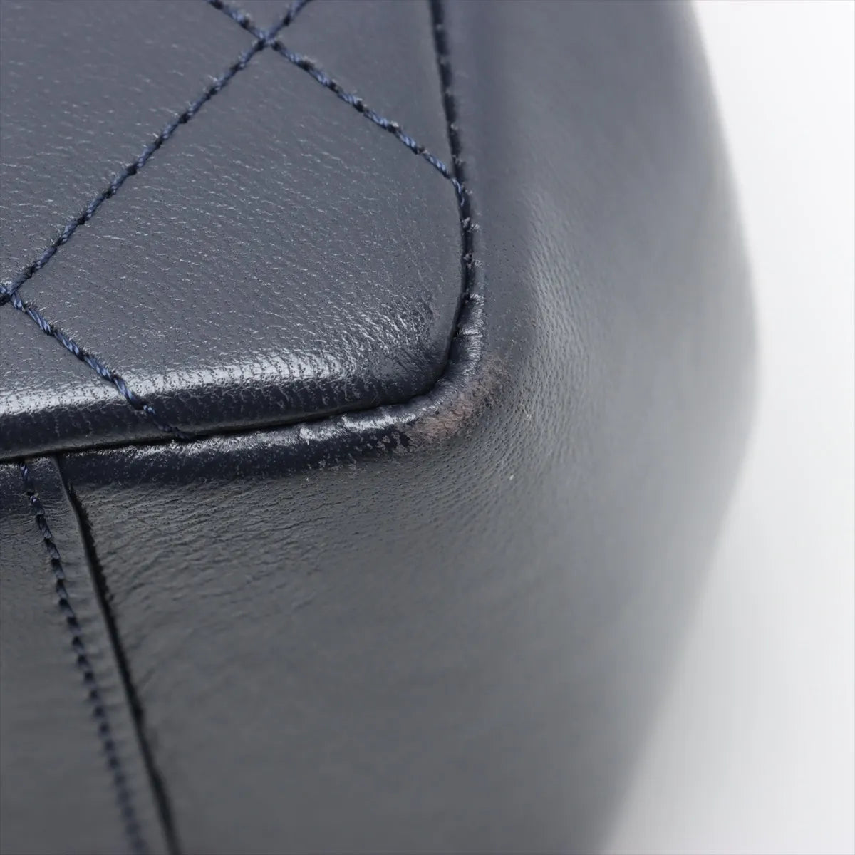 Chanel CC Logo Matelasse Leather Chain Tote Bag Navy Blue