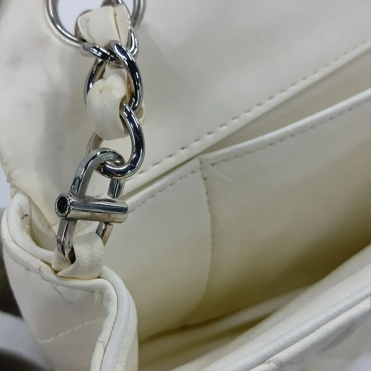 Chanel Matelasse Lambskin Single Flap Single Chain Bag White