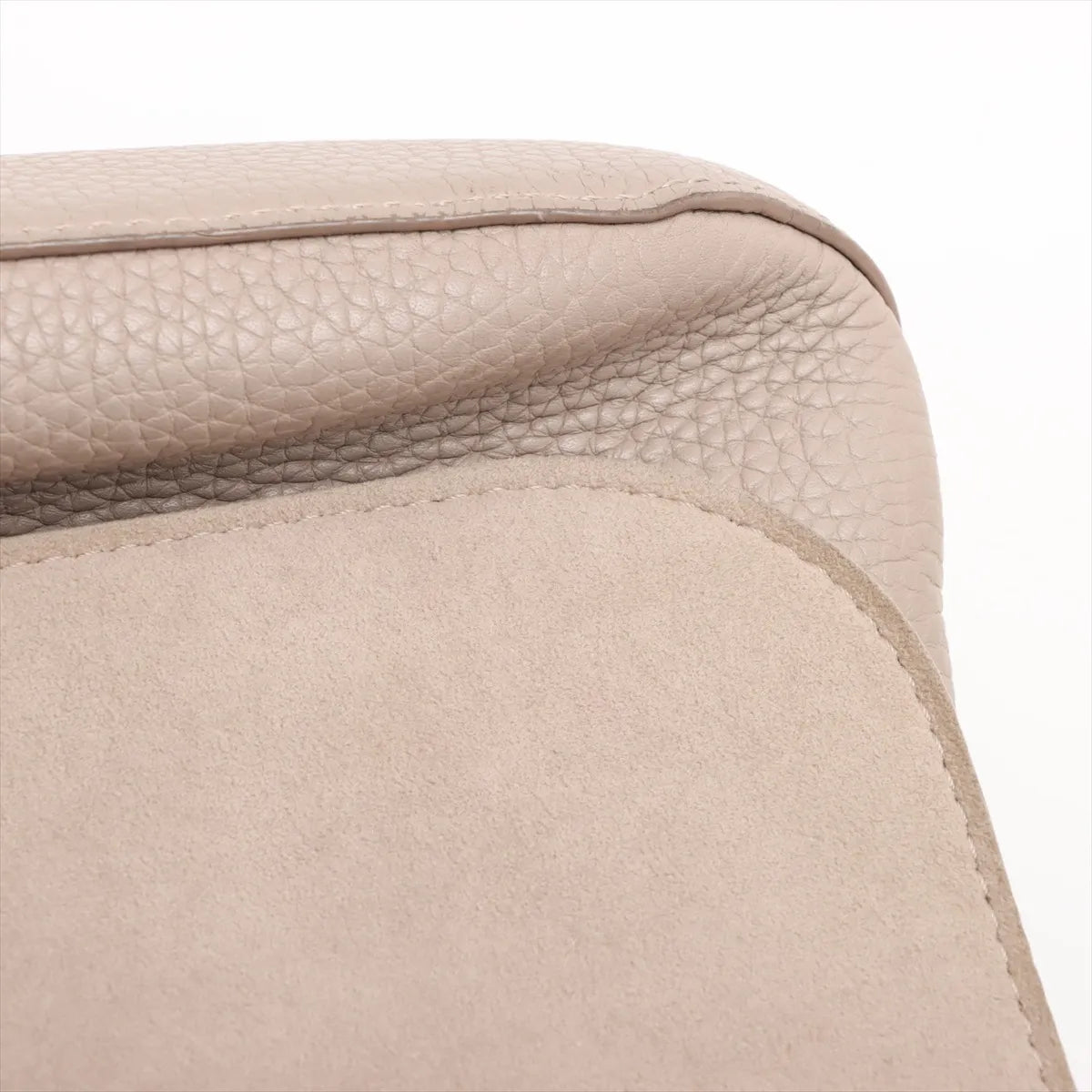 Louis Vuitton Taurillon Volta Beige