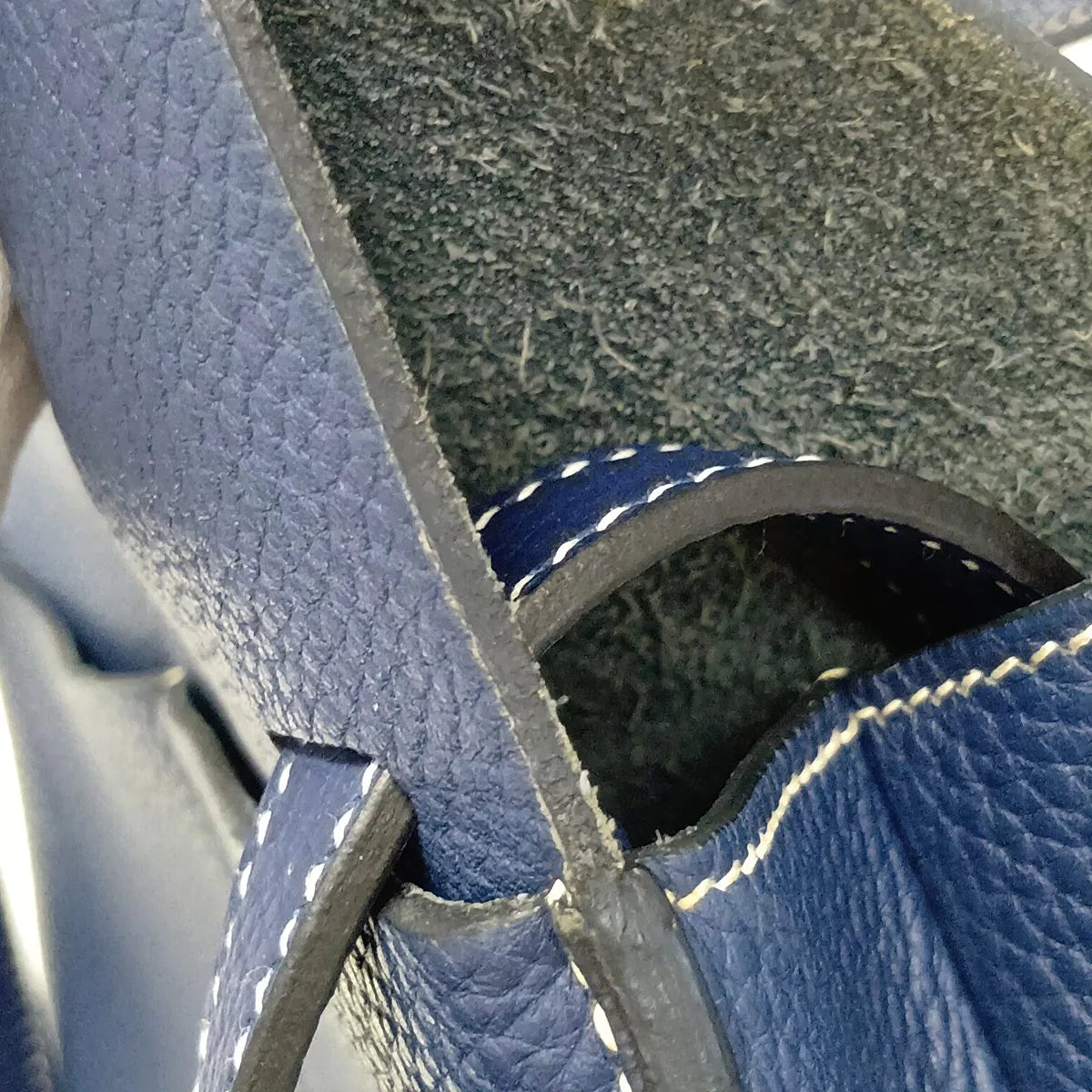 Hermes Halzan 31 Taurillon Clemence Blue Sapphire