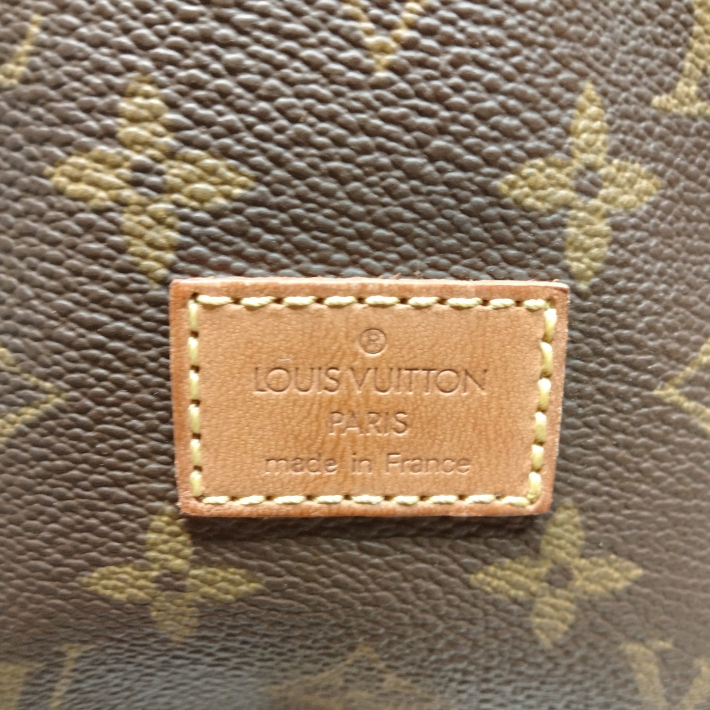 Louis Vuitton Monogram Saumur 30