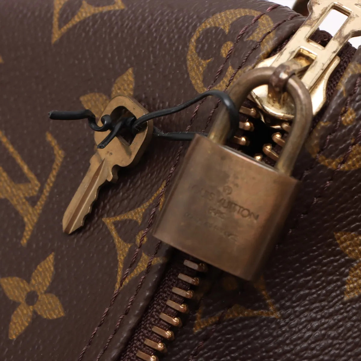 Louis Vuitton Monogram Keepall Bandouliere 50