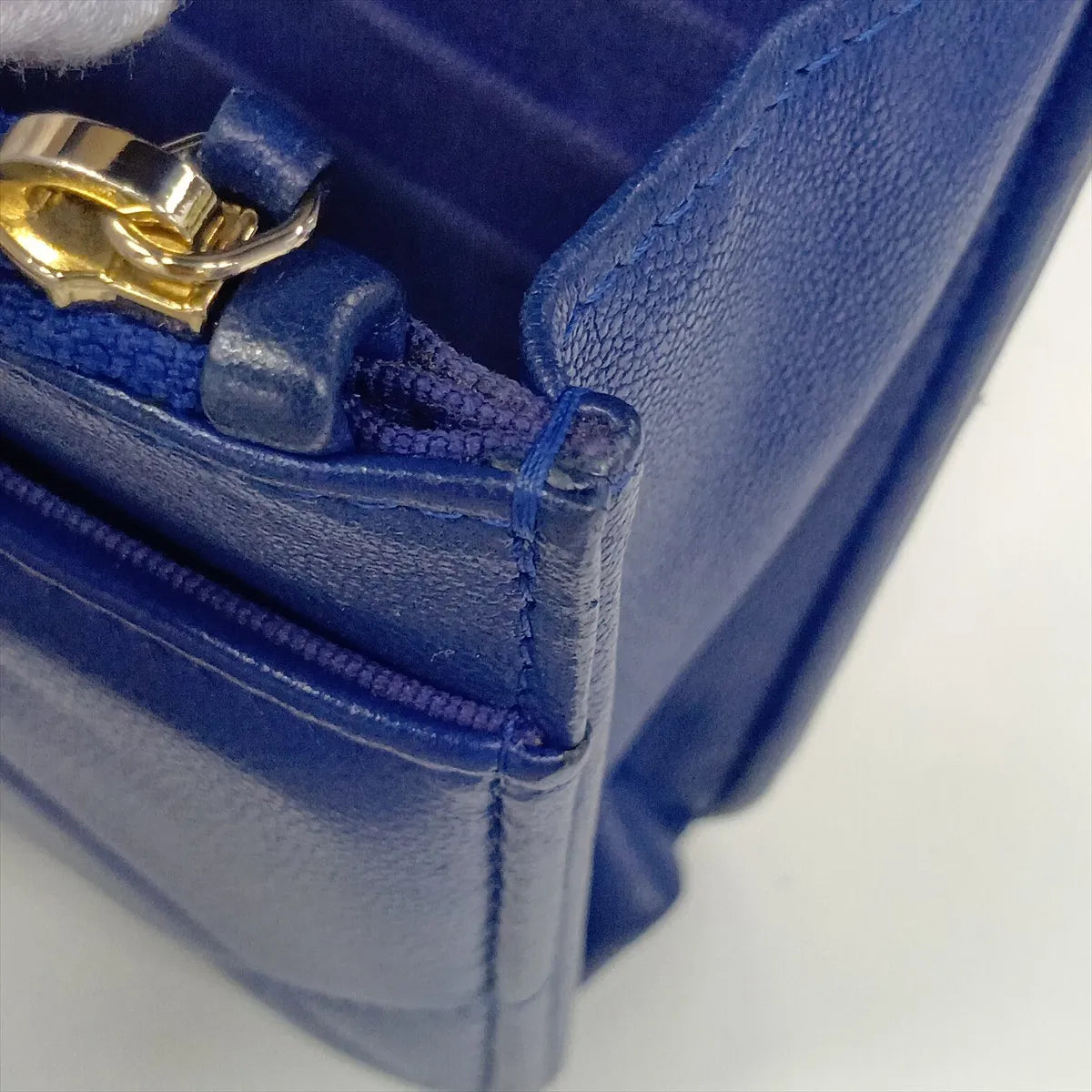 Chanel CHANEL 19 Lambskin Wallet on Chain Blue