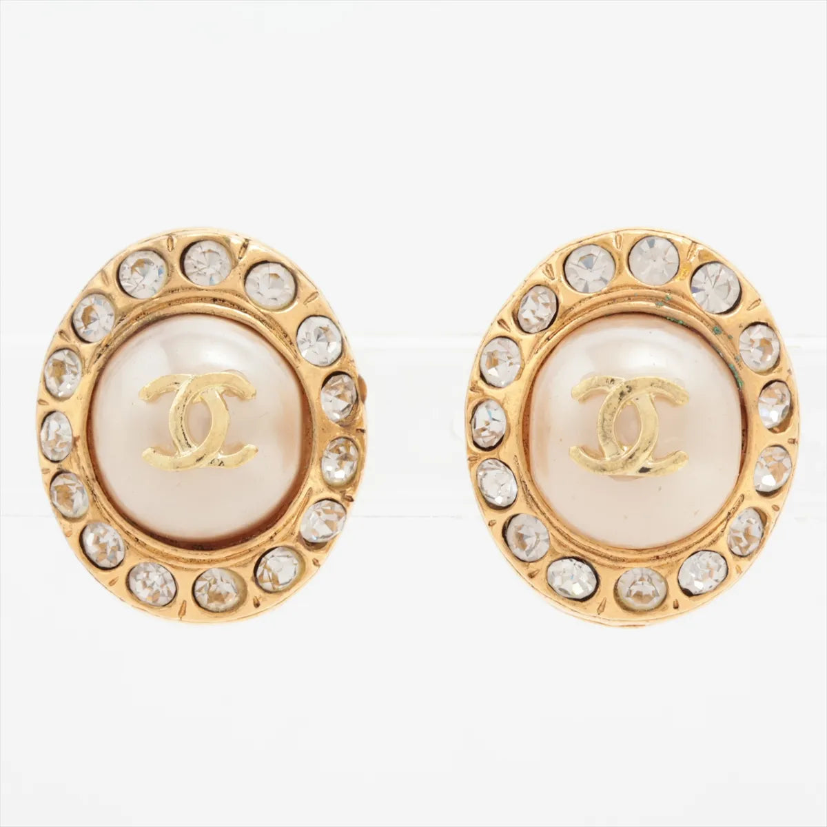 Chanel CC Logo Rhinestone x Imitation Pearl Clip-on Earring