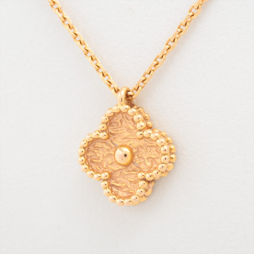 Van Cleef & Arpels Sweet Alhambra Textured Necklace Gold