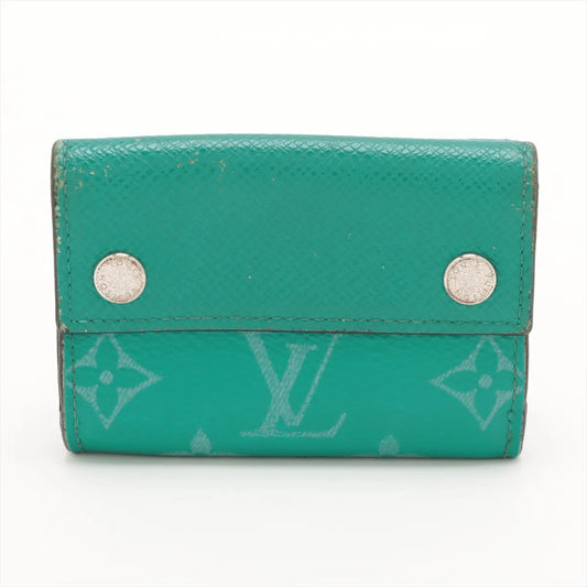 Louis Vuitton Monogram Taigarama Discovery Compact Wallet Green