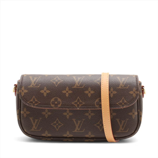 Louis Vuitton Monogram Wallet on Chain Ivy