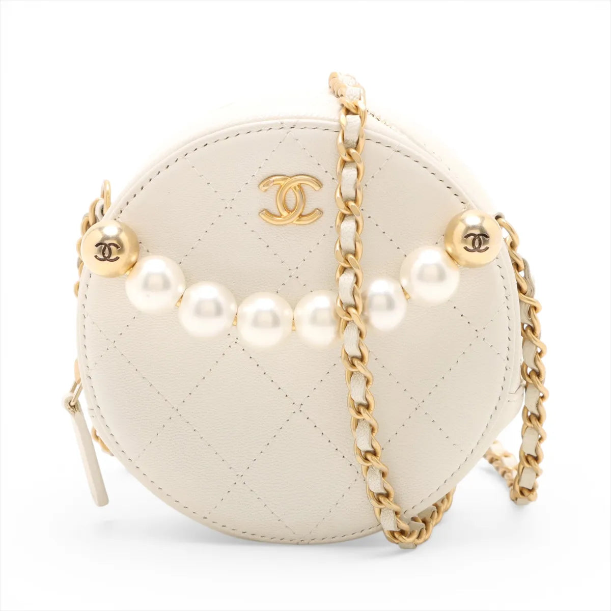 Chanel CC Logo Matelasse Leather Pearl Chain Round Shoulder Bag White
