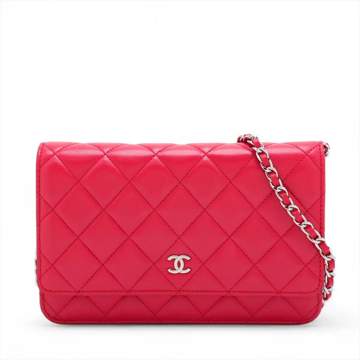 Chanel CC Logo Matelasse Lambskin Chain Wallet Bag Red