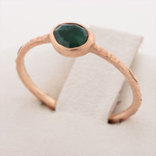 Load image into Gallery viewer, Agate Colored Stone Ring