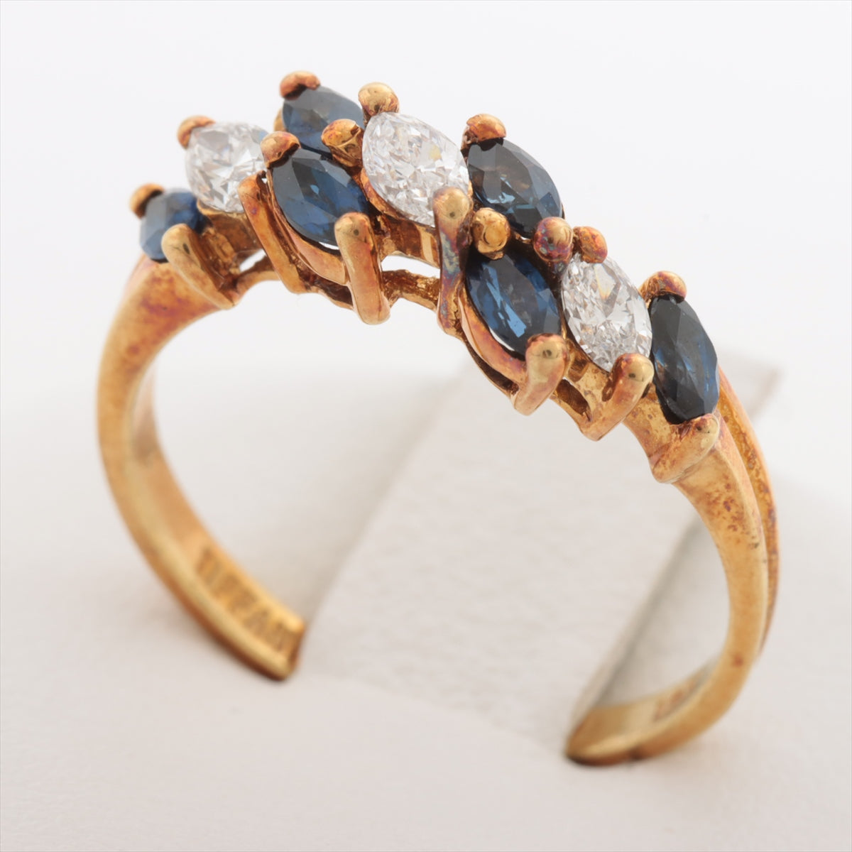 Tiffany & Co. Vintage Small Sapphire and Diamond Ring Gold