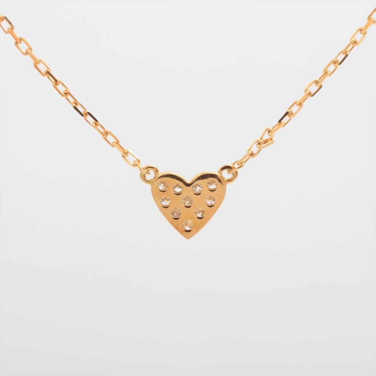 #1 Ahkah Heart Diamond Necklace