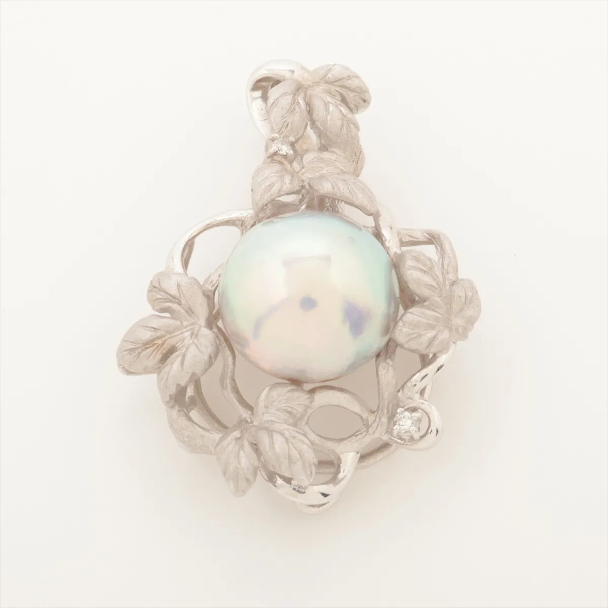 TASAKI Diamond Pearl Pendant White Gold