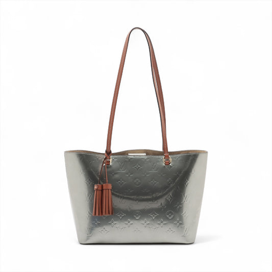 Louis Vuitton Monogram Vernis Long Beach PM Silver * PREORDER *