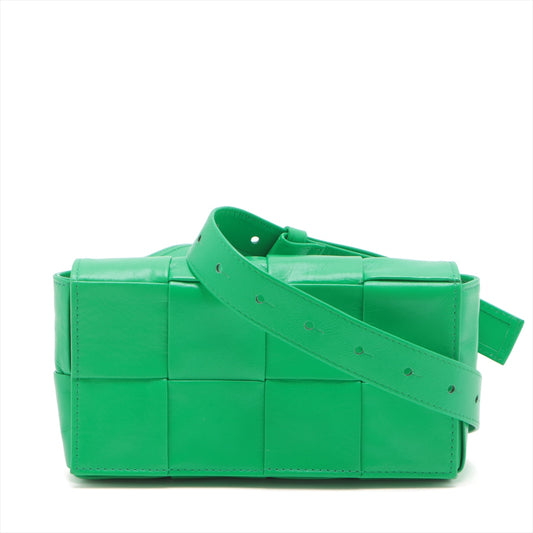 Bottega Veneta Maxi Intrecciato Cassette Leather Sling Bag Green * PREORDER *