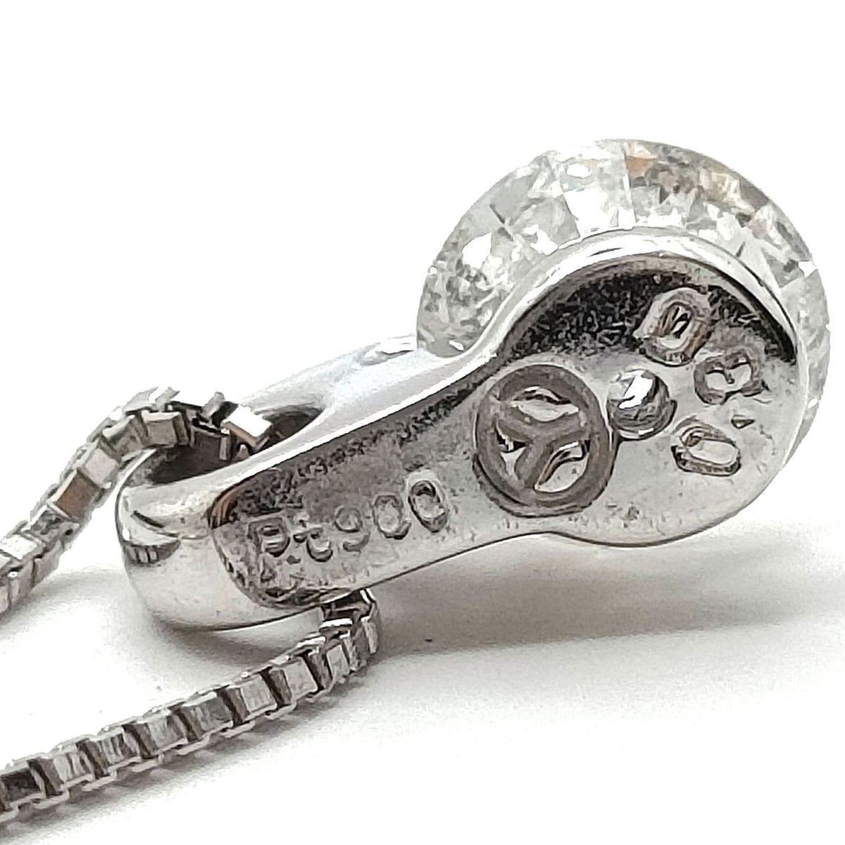 Platinum 0.30 ct Diamond Solitaire Necklace — detail 1