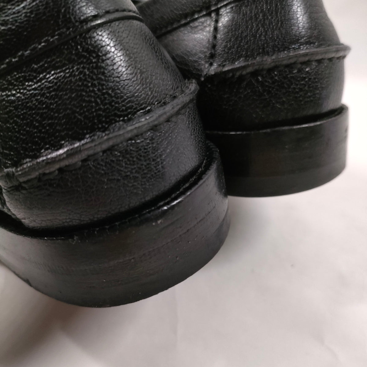 Gucci Black Leather Gold Logo Loafers — EU 37.5 — detail 7
