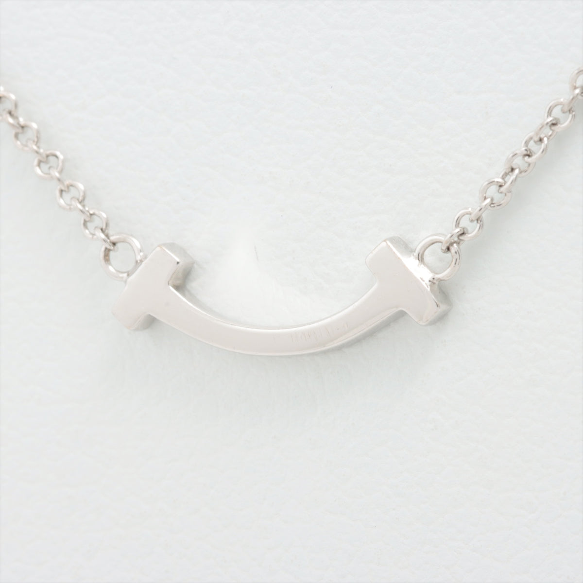 Top rated Tiffany & Co. T Smile Mini Necklace White Gold