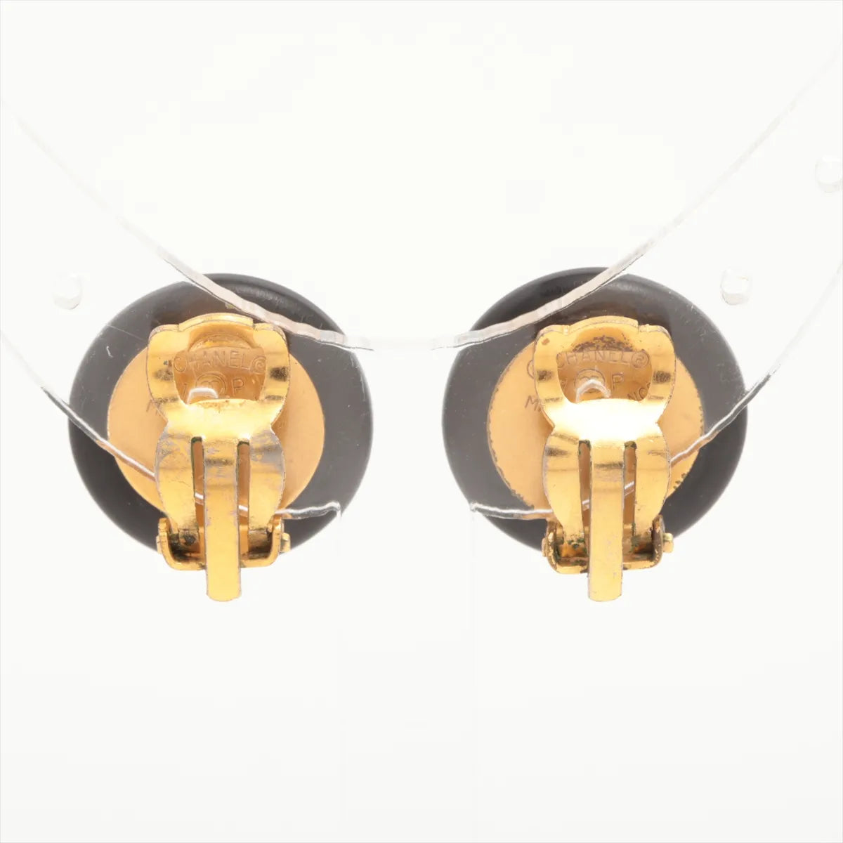 Chanel CC Logo Round Clip-on Earring